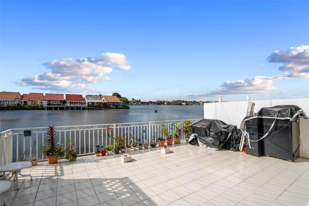 5530 W 26th Ct, Unit 102, Hialeah, FL 33016 Photo