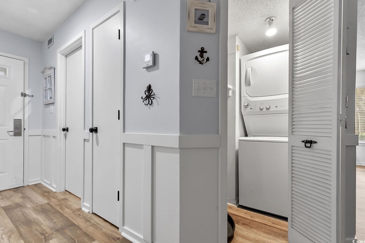 400 Melrose Dr. Photo 21