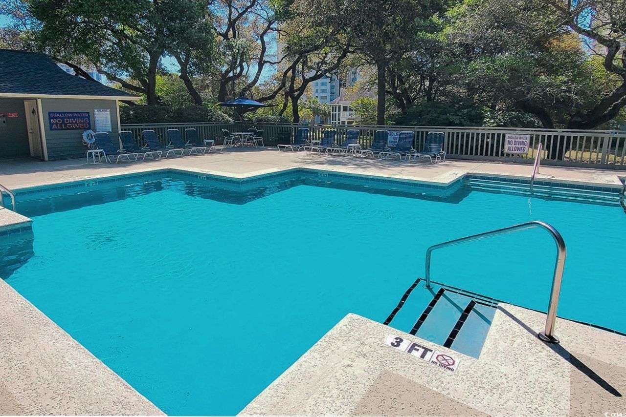 400 Melrose Dr. Photo 27