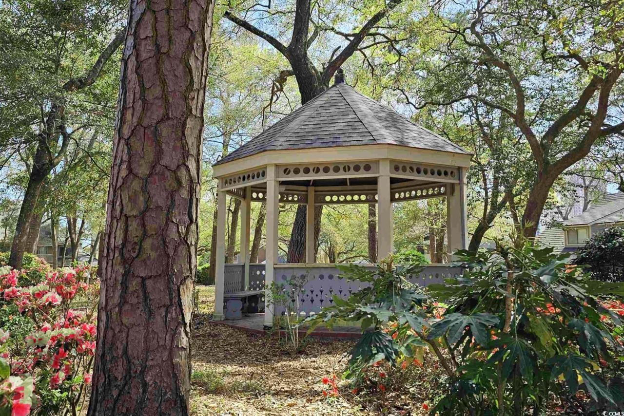 400 Melrose Dr. Photo 34