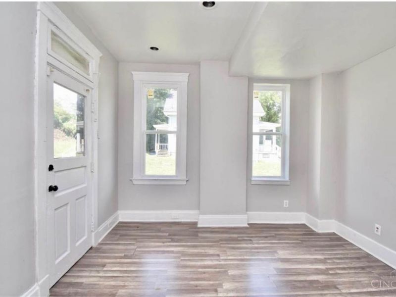 1015 Purcell Avenue, Cincinnati, OH 45205 Photo 17