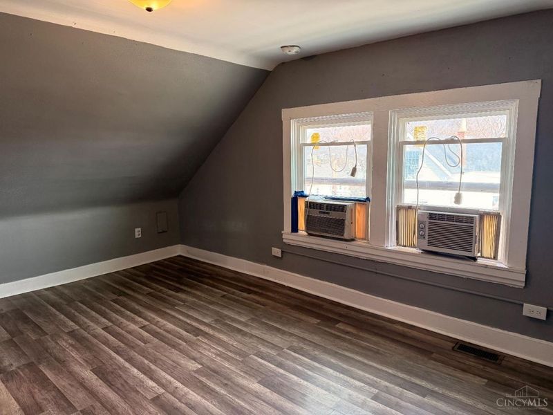 1015 Purcell Avenue, Cincinnati, OH 45205 Photo 35