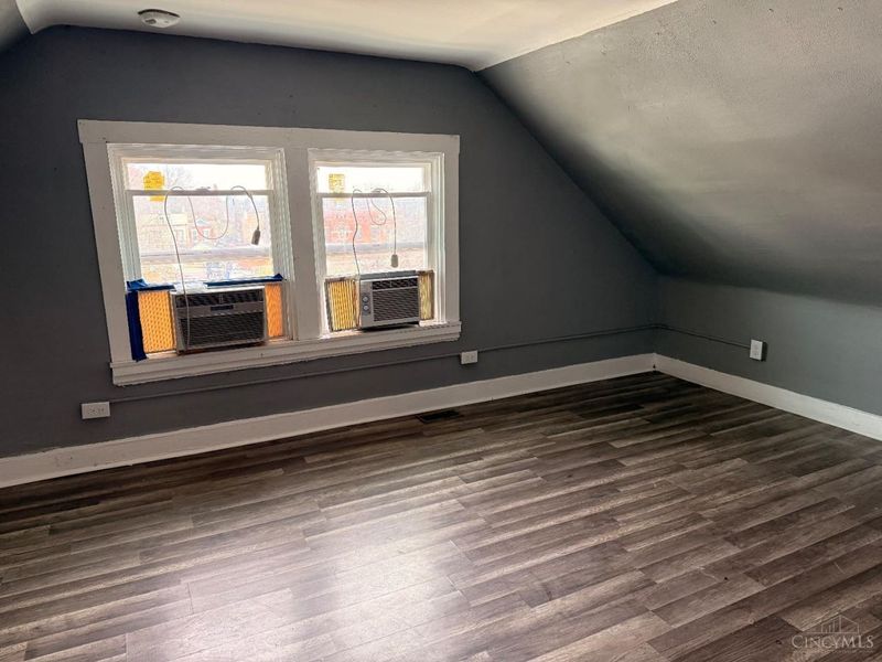 1015 Purcell Avenue, Cincinnati, OH 45205 Photo 37