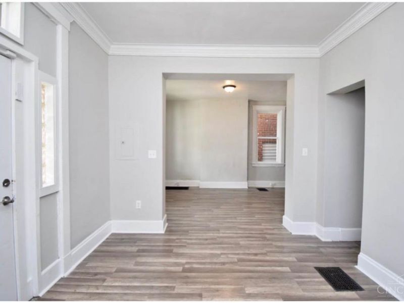 1015 Purcell Avenue, Cincinnati, OH 45205 Photo 4