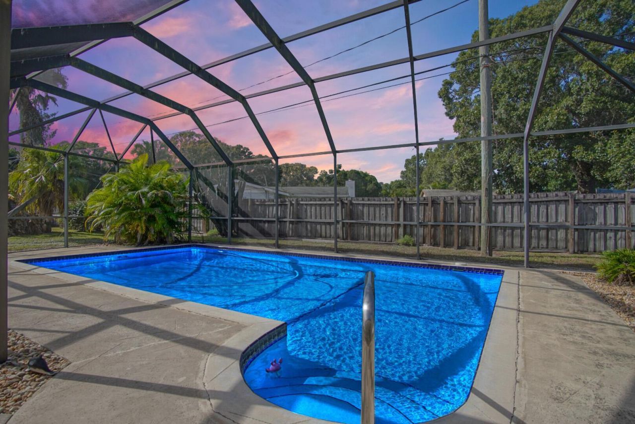 2717 Sunrise Boulevard, Fort Pierce, FL 34982 Photo