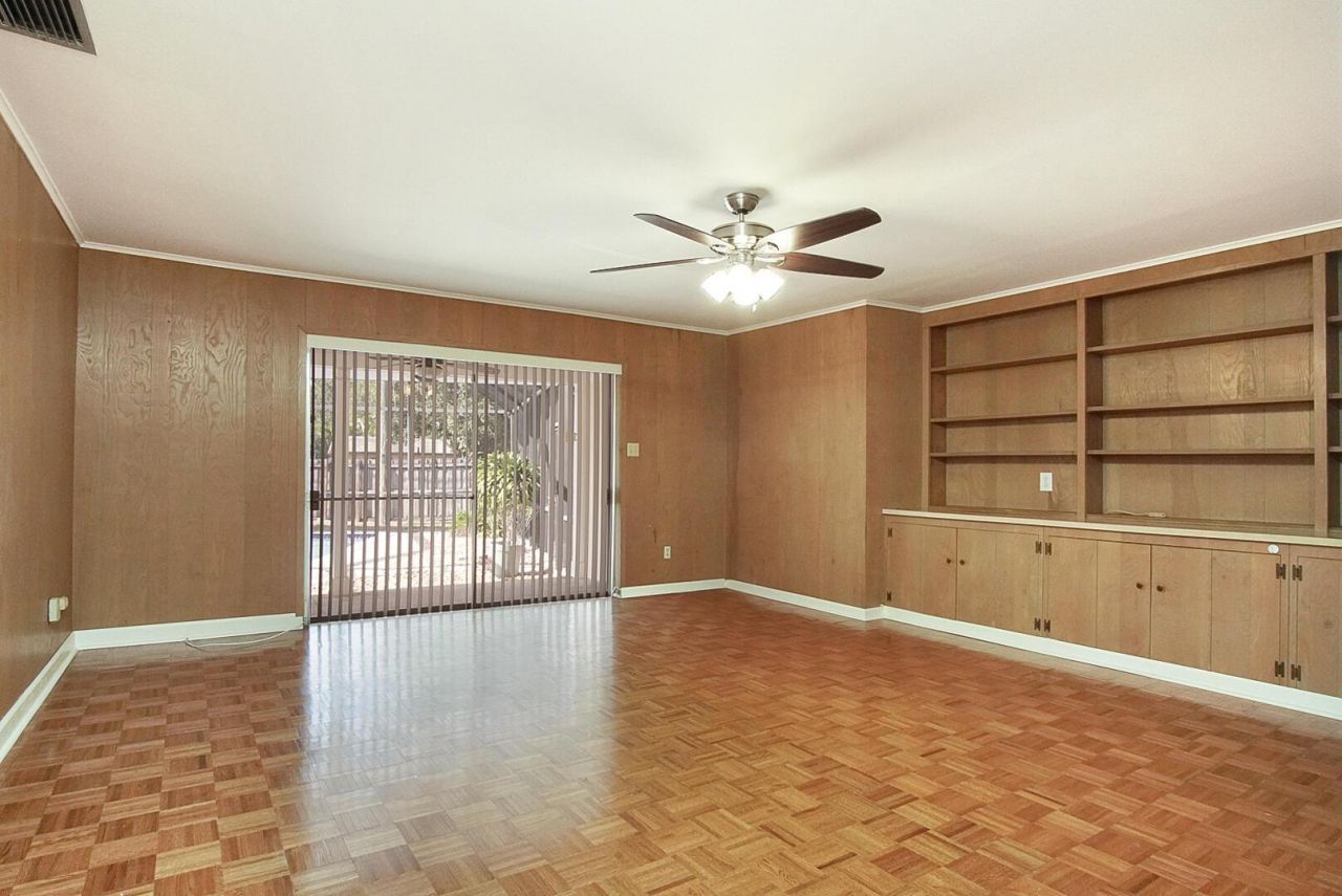 2717 Sunrise Boulevard, Fort Pierce, FL 34982 Photo