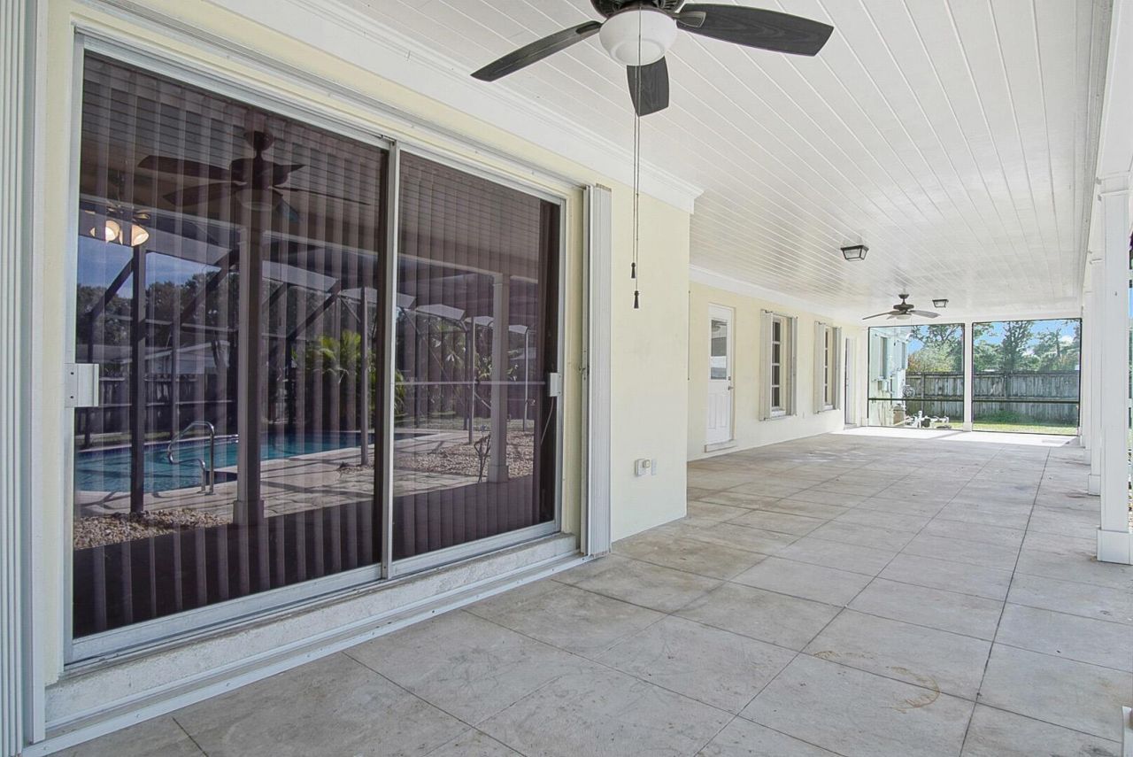 2717 Sunrise Boulevard, Fort Pierce, FL 34982 Photo