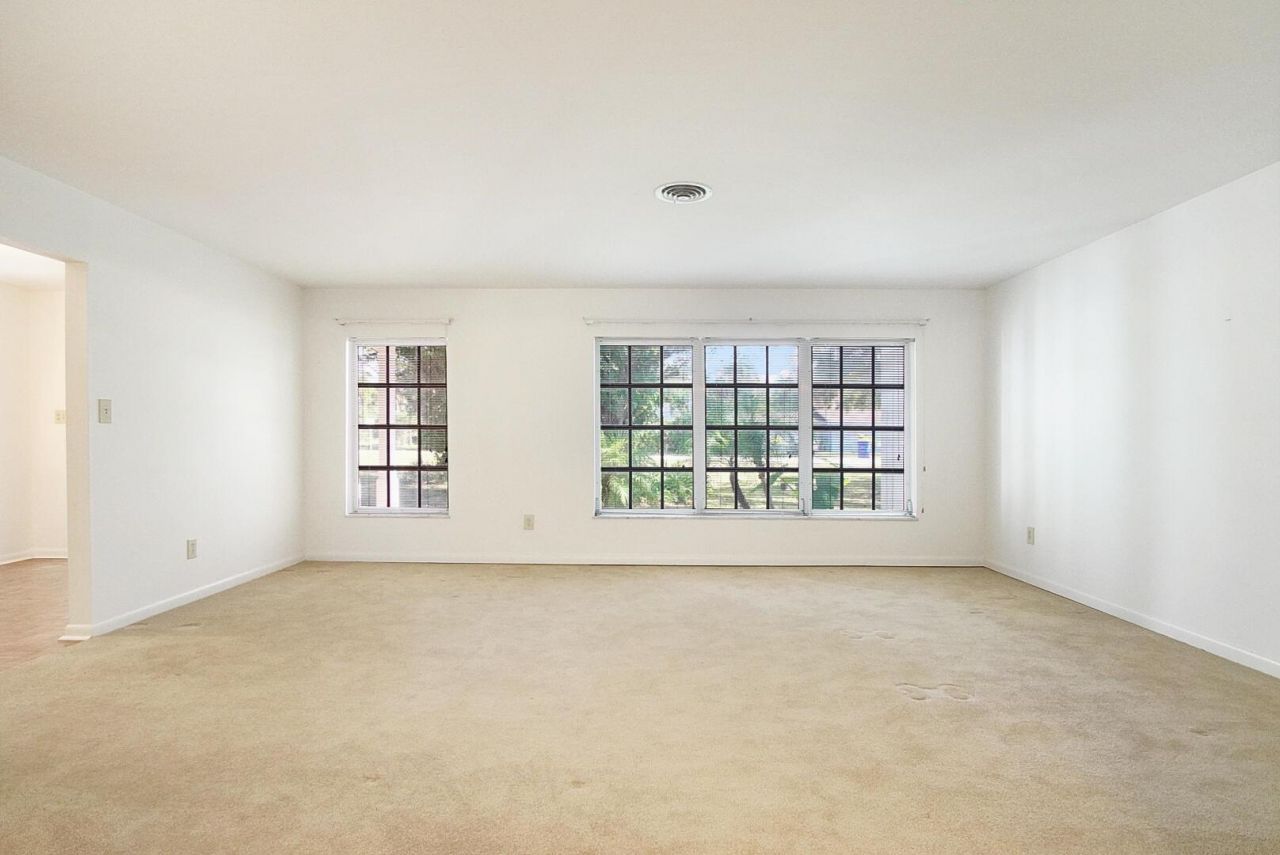 2717 Sunrise Boulevard, Fort Pierce, FL 34982 Photo