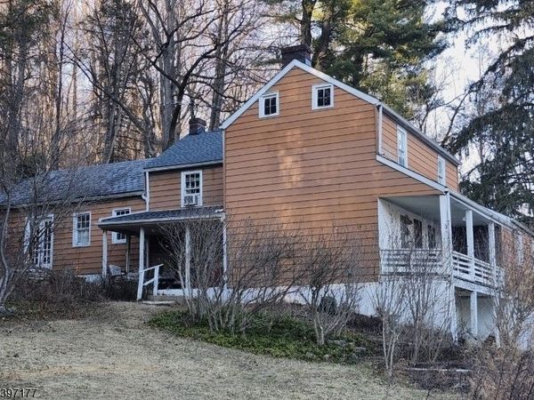 561 Harmony Brass Castle Rd, Harmony, NJ 08865