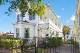 17 Charlotte Street photo 4