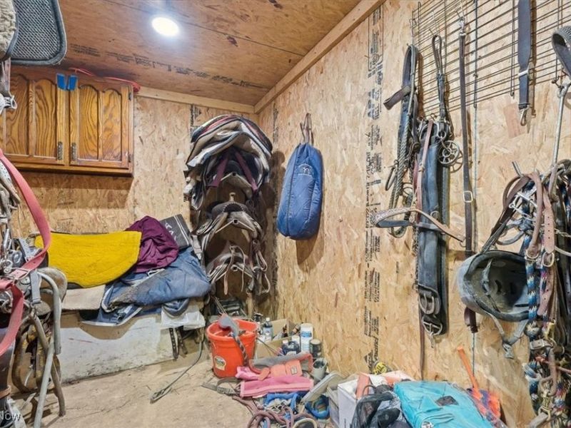 3200 Millersburg Road, Gambier, OH 43022 Photo 29