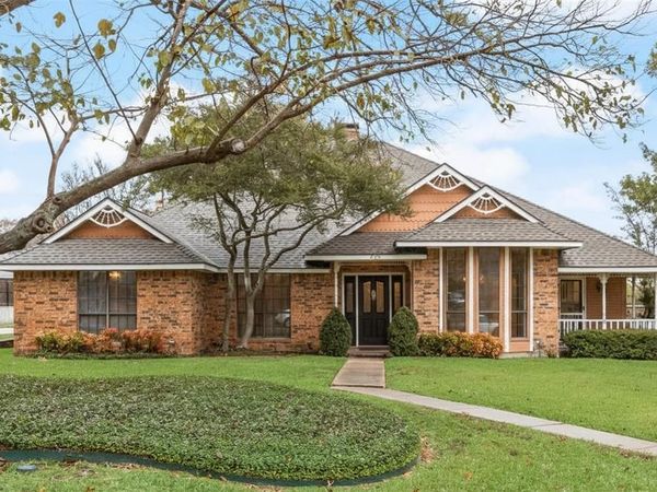 420 E Coachlight Trail, Rockwall, TX 75087