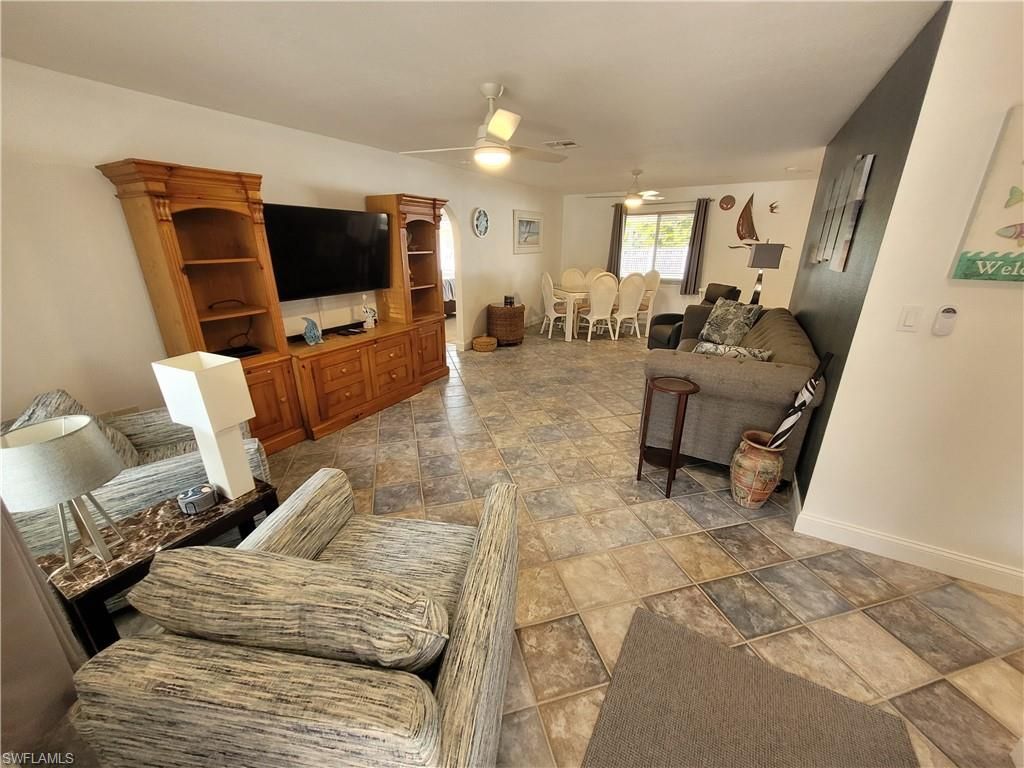 8631 Beacon St, Fort Myers, FL 33907 Photo