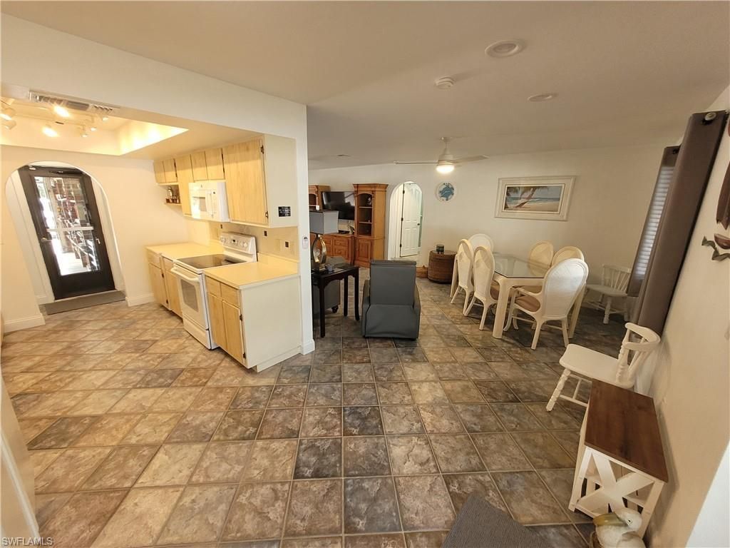 8631 Beacon St, Fort Myers, FL 33907 Photo