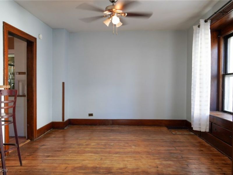 48 20th Street SW, Barberton, OH 44203 Photo 3