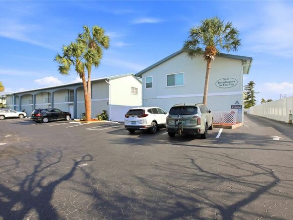 10125 MANATEE AVENUE W, Unit A4, BRADENTON, FL 34209