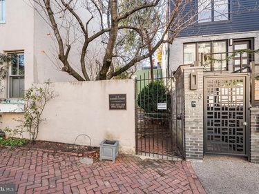 4 RAINEY COURT, PHILADELPHIA, PA 19103