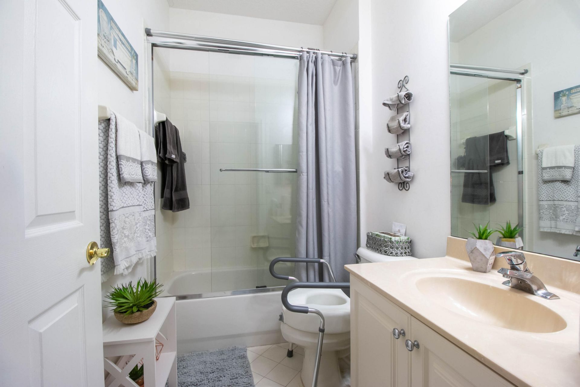 1748 Annandale Circle, Royal Palm Beach, FL 33411 Photo