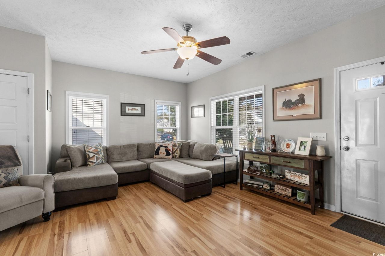 1541 Stilley Circle Photo 7