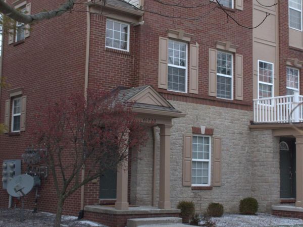 44725 Ellery Lane, Unit 78, Novi, MI 48377