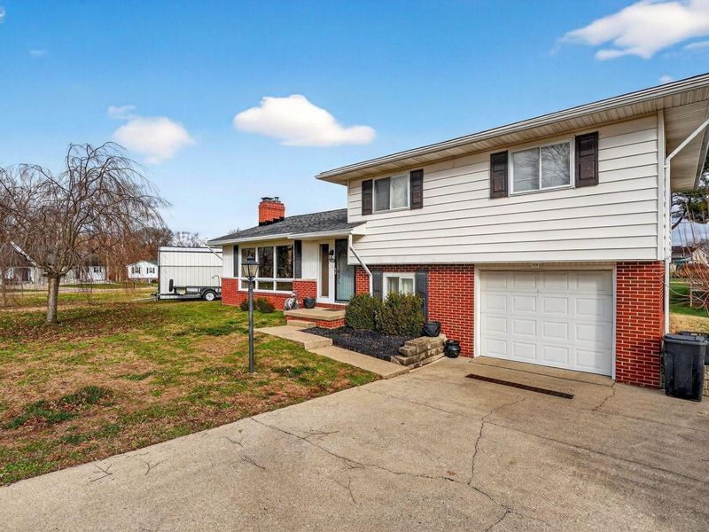 122 Columbia Drive, Waverly, OH 45690 Photo 2