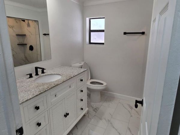 3900 50TH AVENUE N, ST PETERSBURG, FL 33714