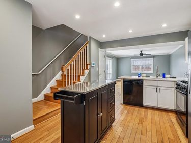 1435 C N VAN DORN STREET, ALEXANDRIA, VA 22304