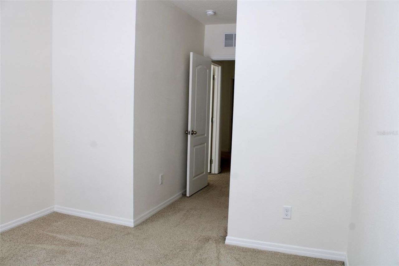 1256 Yellow Finch Drive, Davenport, FL 33837 Photo