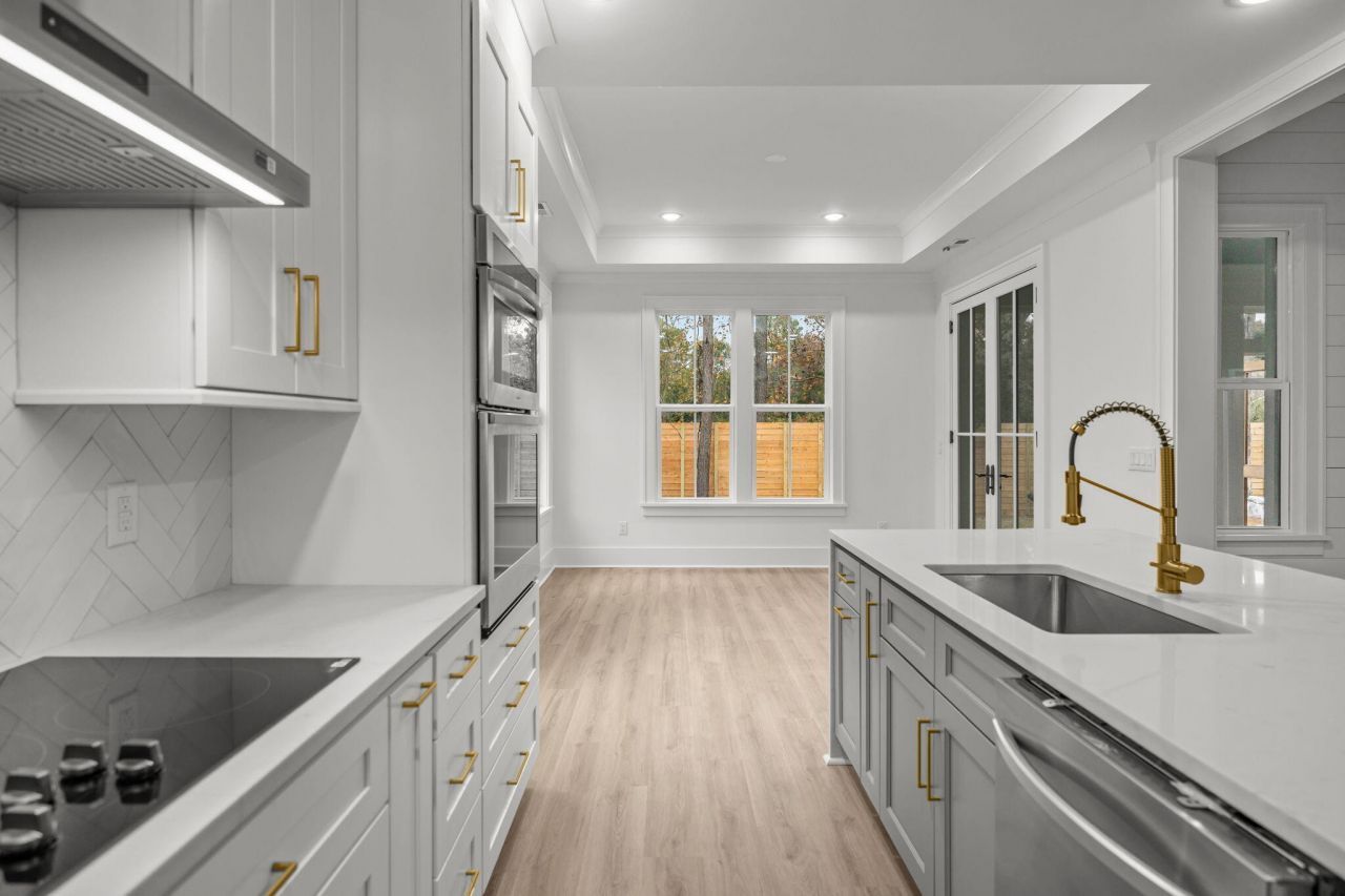 2828 River Road Photo 12