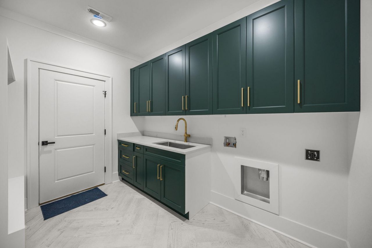 2828 River Road Photo 45