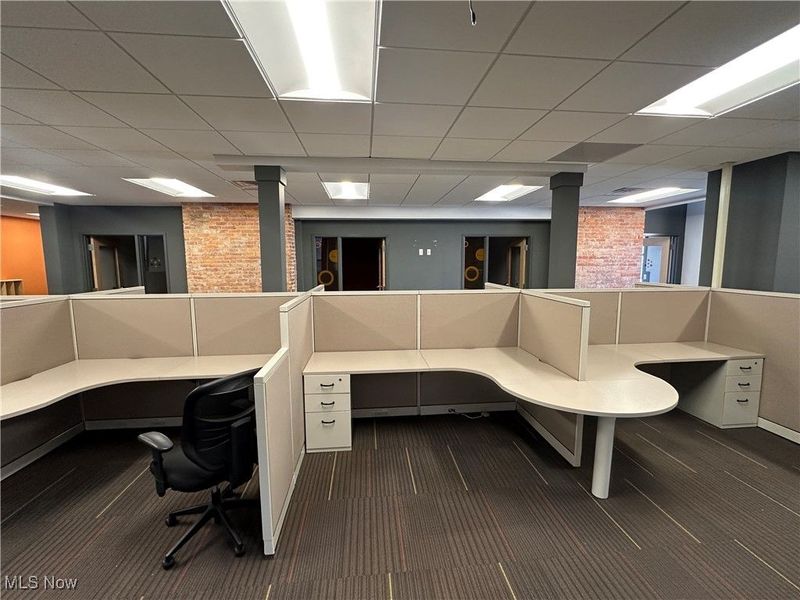 2217 E 9th Street, Unit 2nd fl, Cleveland, OH 44115 Photo 14
