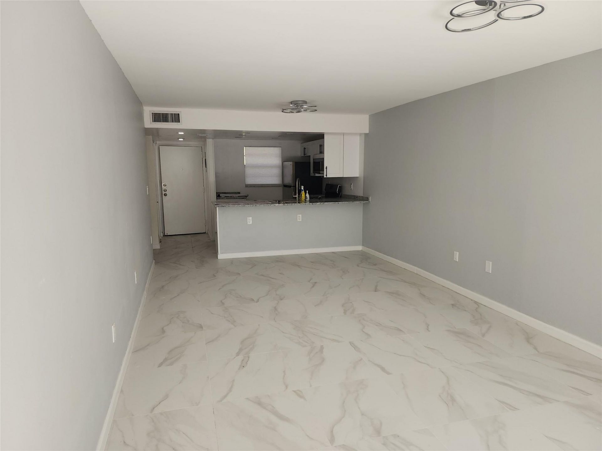 485 N Pine Island Road, Unit 204, Fort Lauderdale, FL 33324 Photo