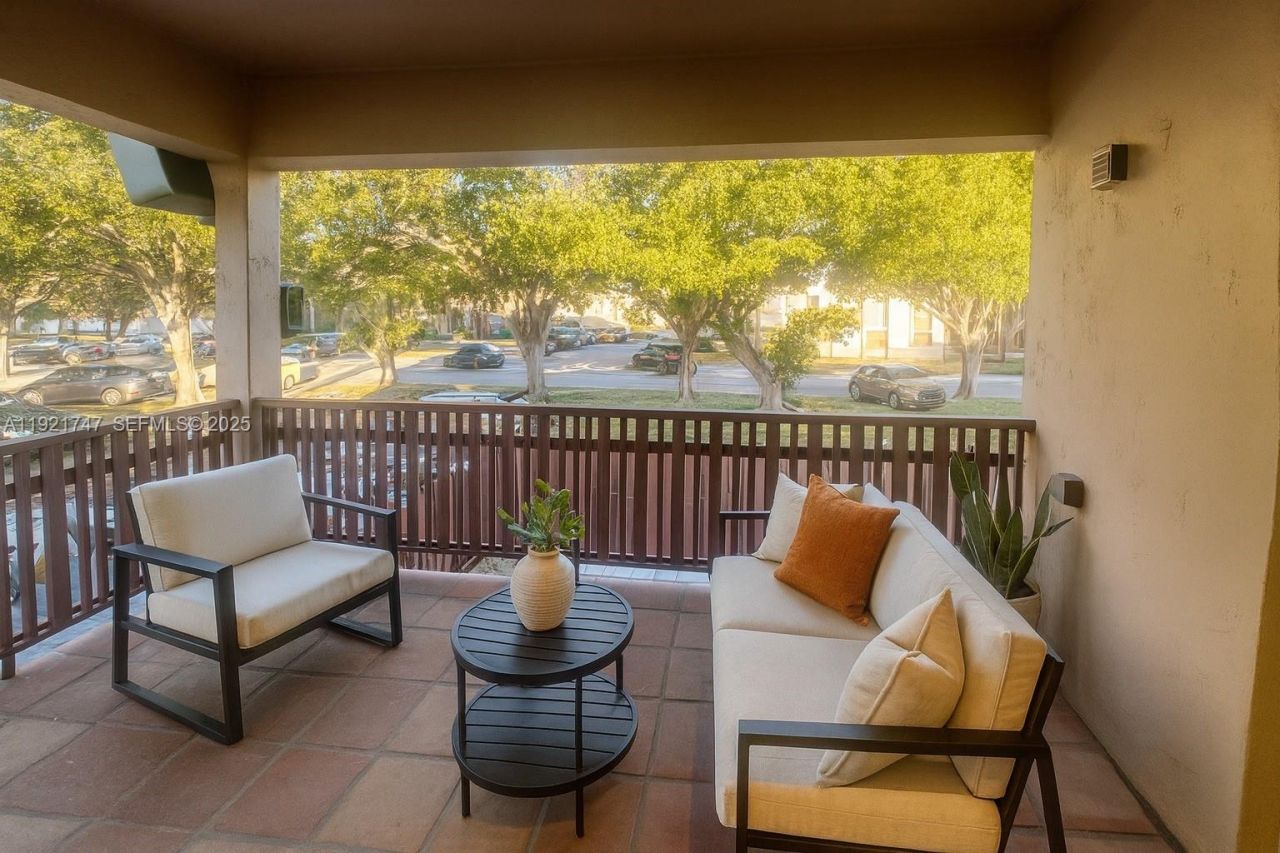 11227 SW 88th St, Unit 205D, Miami, FL 33176 Photo