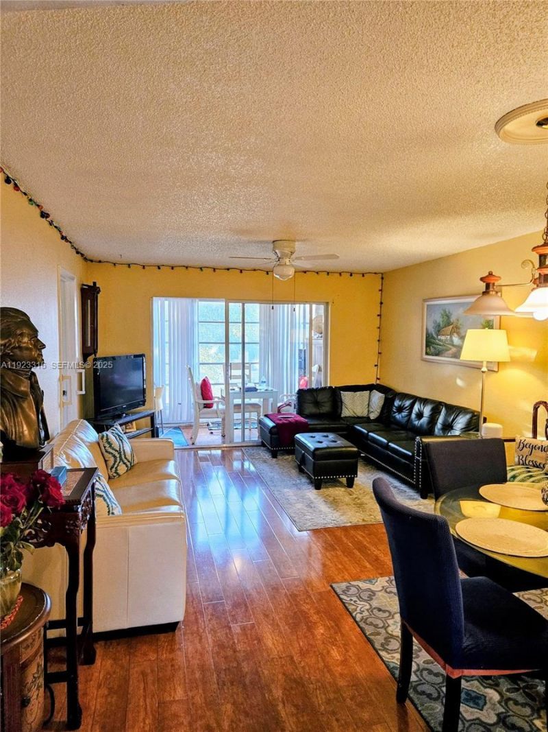 2701 N Pine Island Rd, Unit 303, Sunrise, FL 33322 Photo