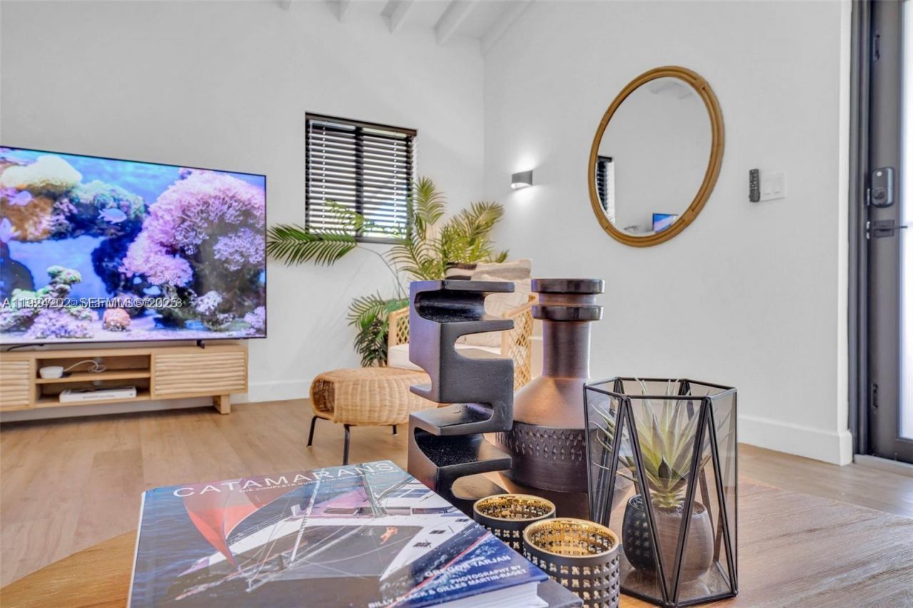 1514 Liberty St, Hollywood, FL 33020 Photo