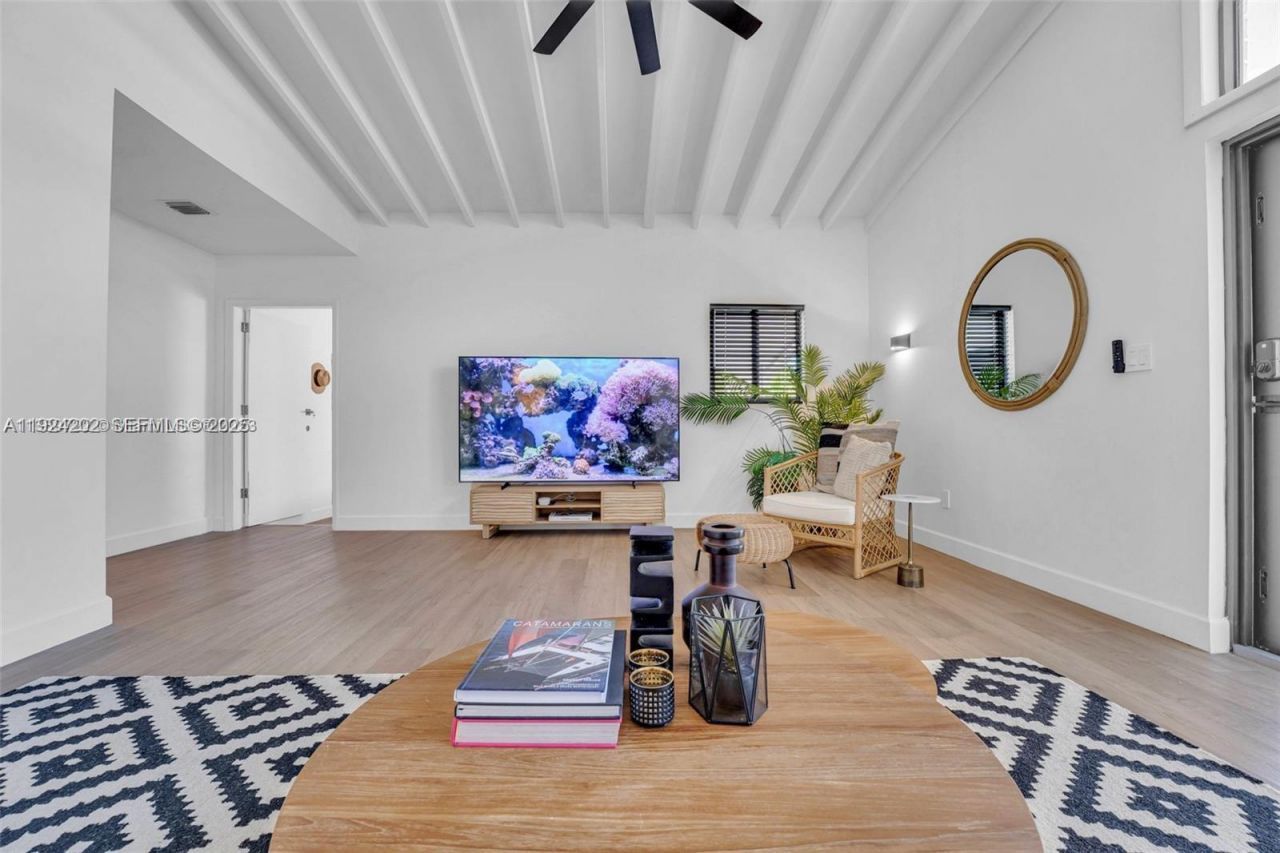 1514 Liberty St, Hollywood, FL 33020 Photo