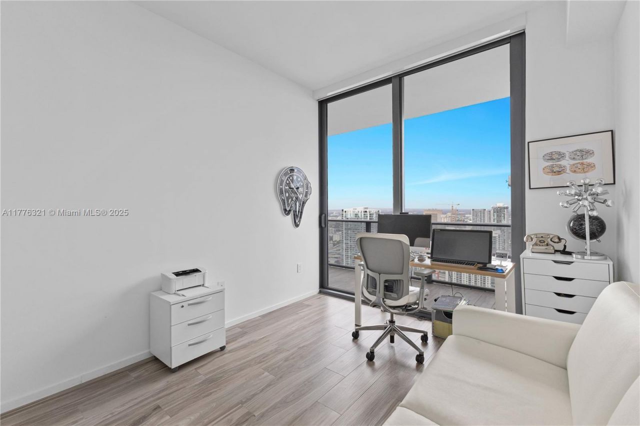 801 S Miami Ave, Unit 5209, Miami, FL 33130 Photo