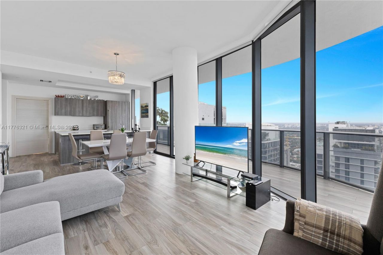 801 S Miami Ave, Unit 5209, Miami, FL 33130 Photo