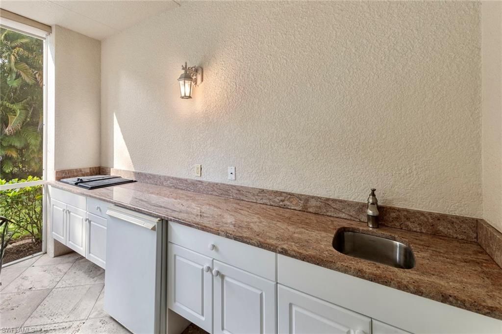 2370 Hidden Lake Ct, Unit 8301, Naples, FL 34112 Photo