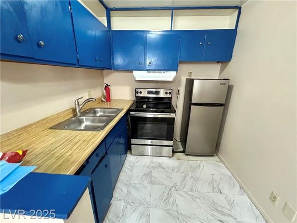 204 Orland Street, Unit 7, Las Vegas, NV 89107