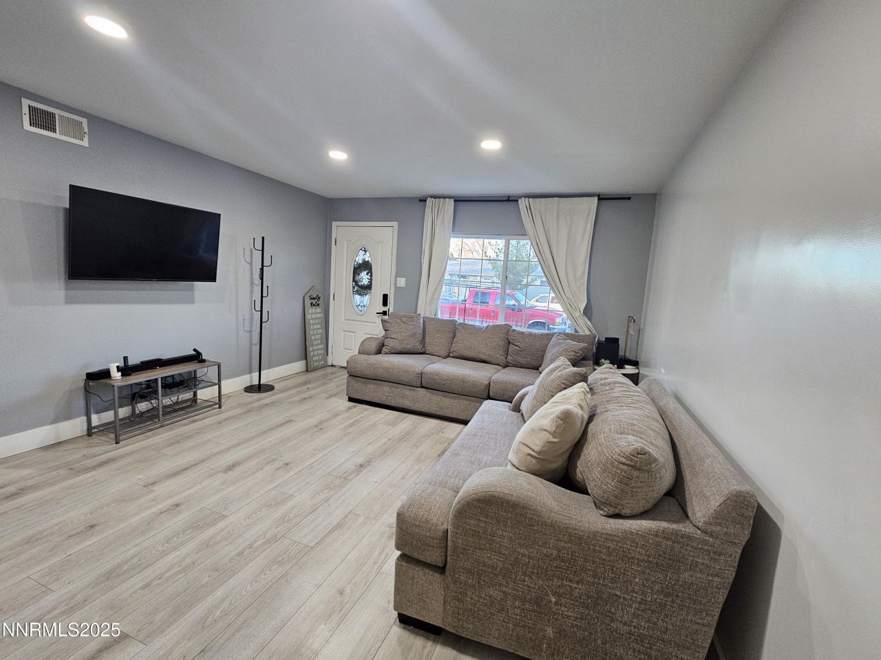 181 Quail Street, Sparks, NV 89431 Photo