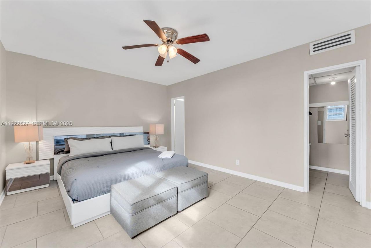 3801 S Ocean Dr, Unit 7V, Hollywood, FL 33019 Photo