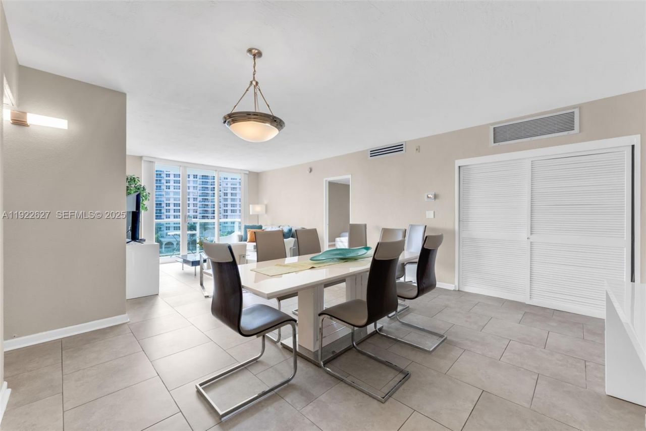 3801 S Ocean Dr, Unit 7V, Hollywood, FL 33019 Photo