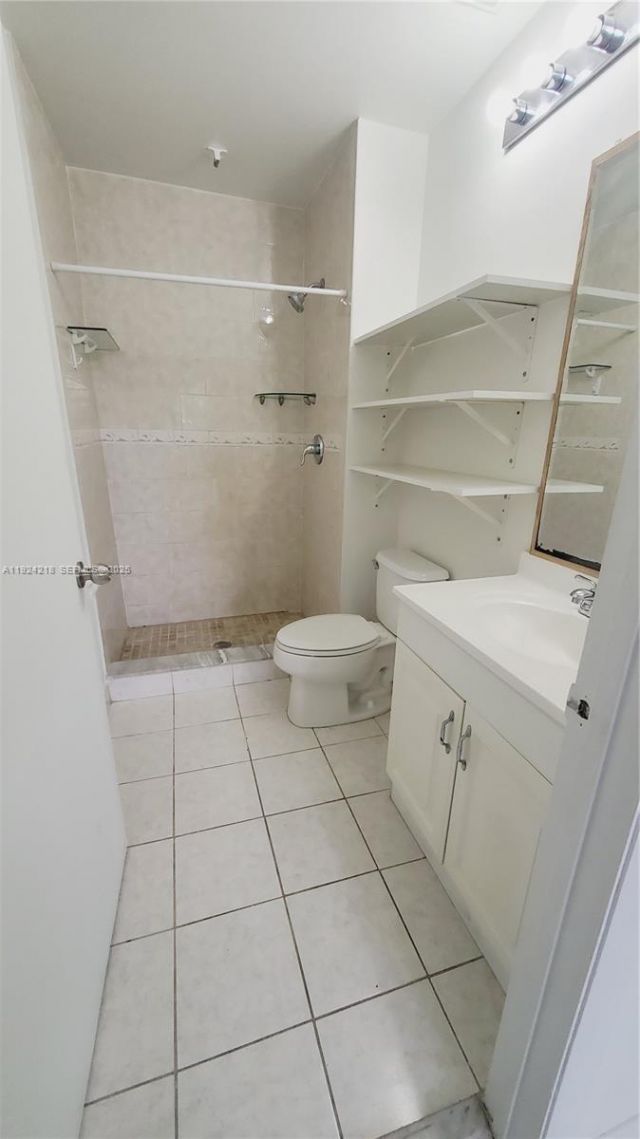 15342 SW 72nd St, Unit 17-24, Miami, FL 33193 Photo
