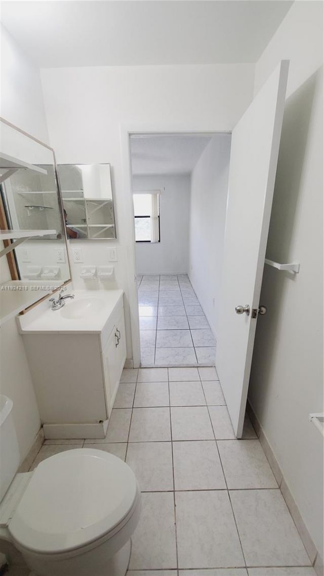 15342 SW 72nd St, Unit 17-24, Miami, FL 33193 Photo