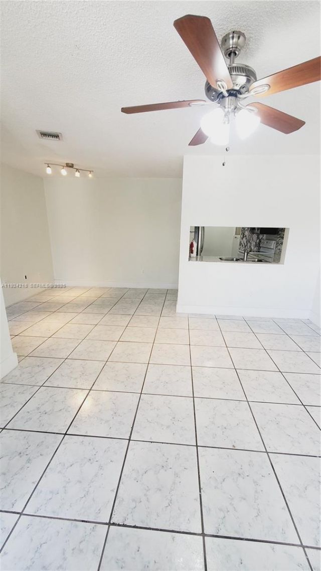 15342 SW 72nd St, Unit 17-24, Miami, FL 33193 Photo