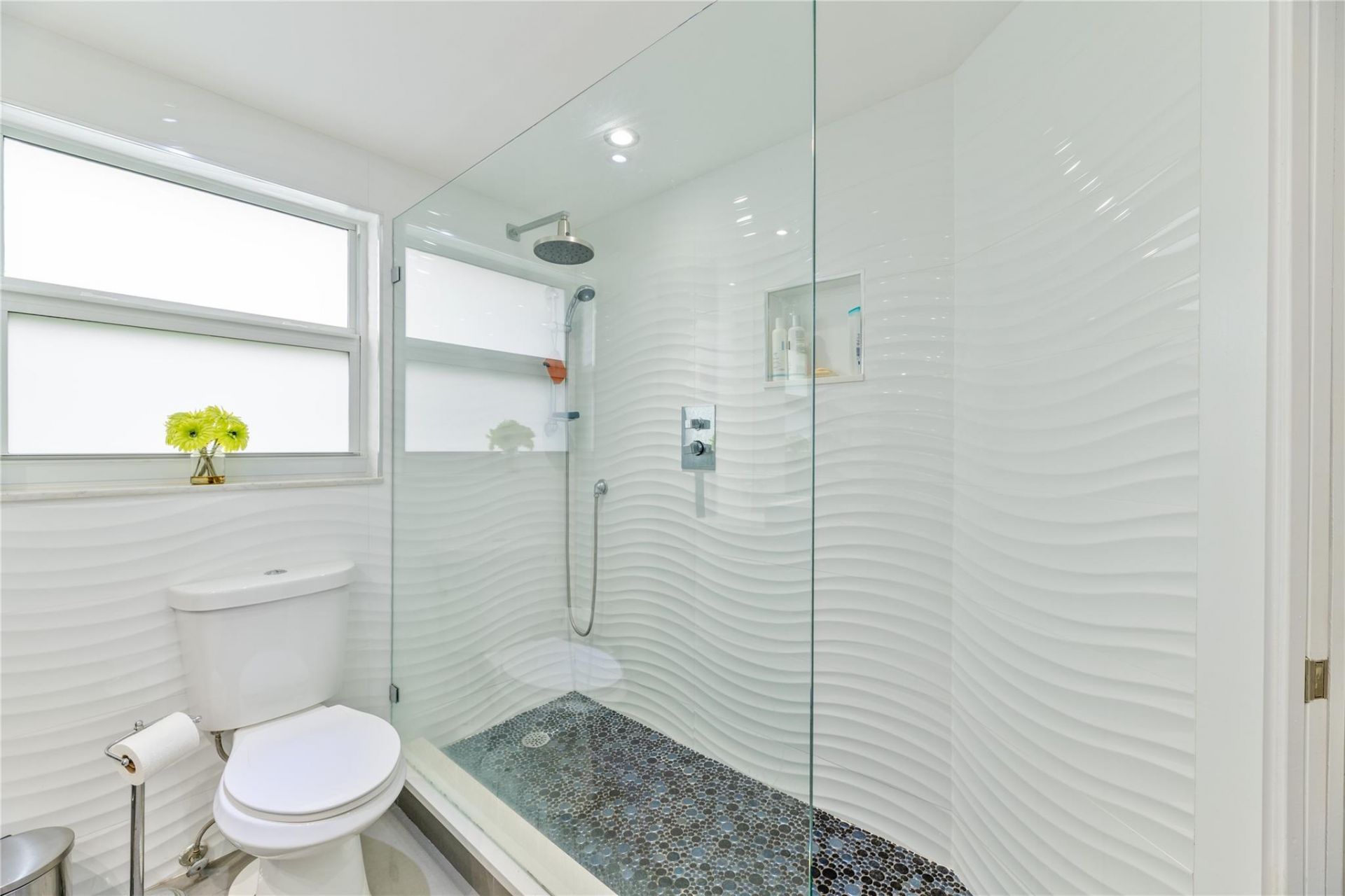 2950 N Palm Aire Drive, Unit 401, Pompano Beach, FL 33069 Photo