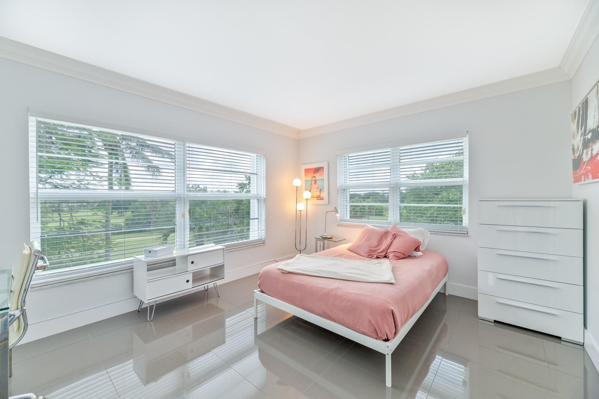 2950 N Palm Aire Drive, Unit 401, Pompano Beach, FL 33069 Photo