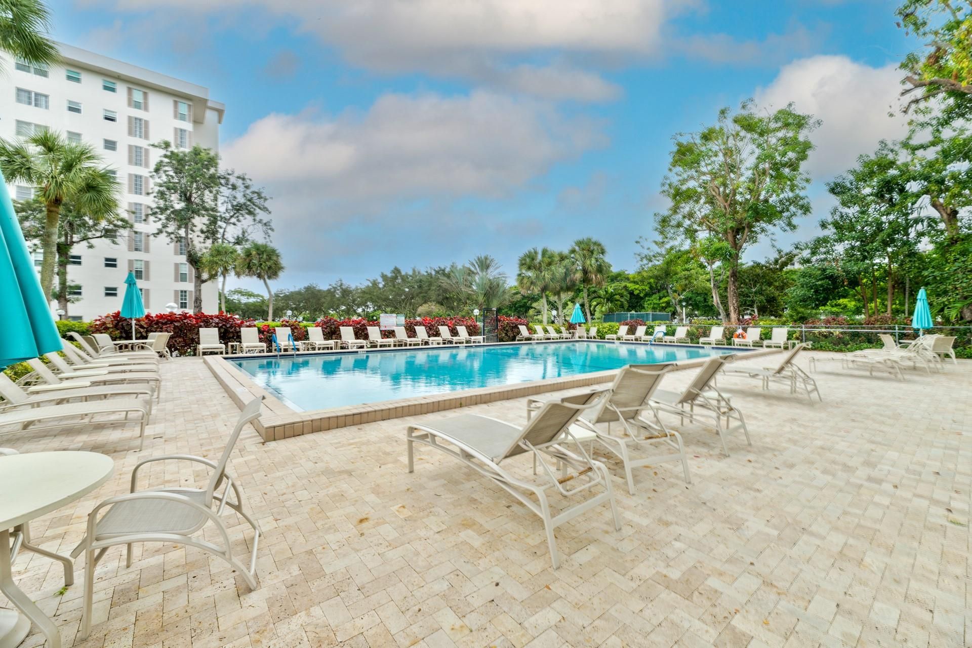 2950 N Palm Aire Drive, Unit 401, Pompano Beach, FL 33069 Photo