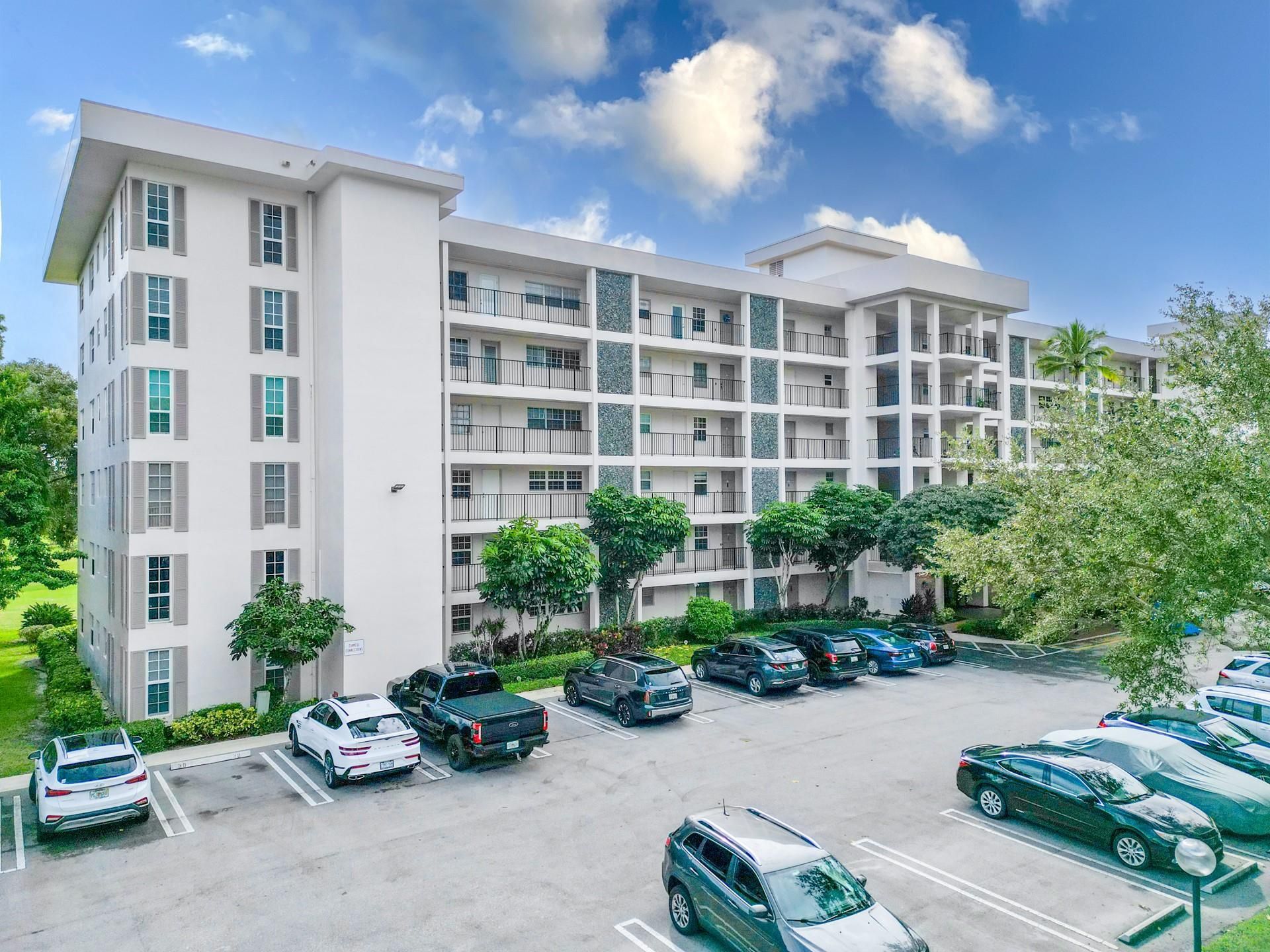 2950 N Palm Aire Drive, Unit 401, Pompano Beach, FL 33069 Photo